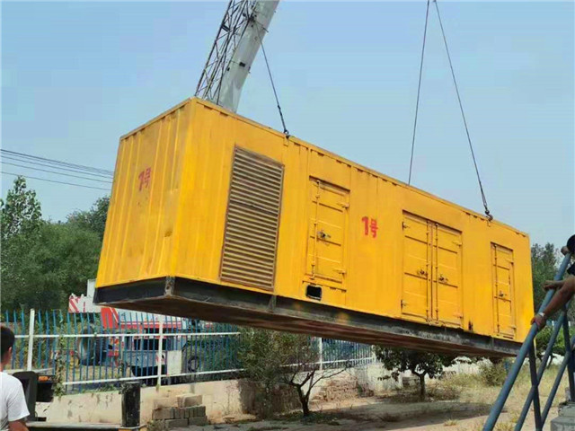 宁洱300KW柴油发电机组油耗是多少?