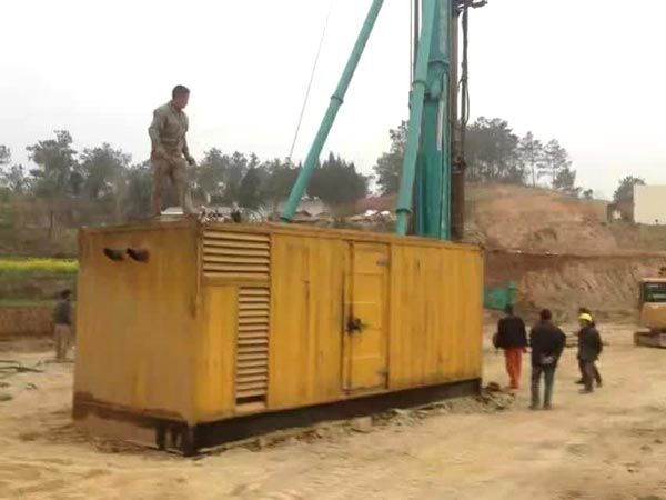 宁洱如何判断水冷式机油散热器密封件是否需要更换？
